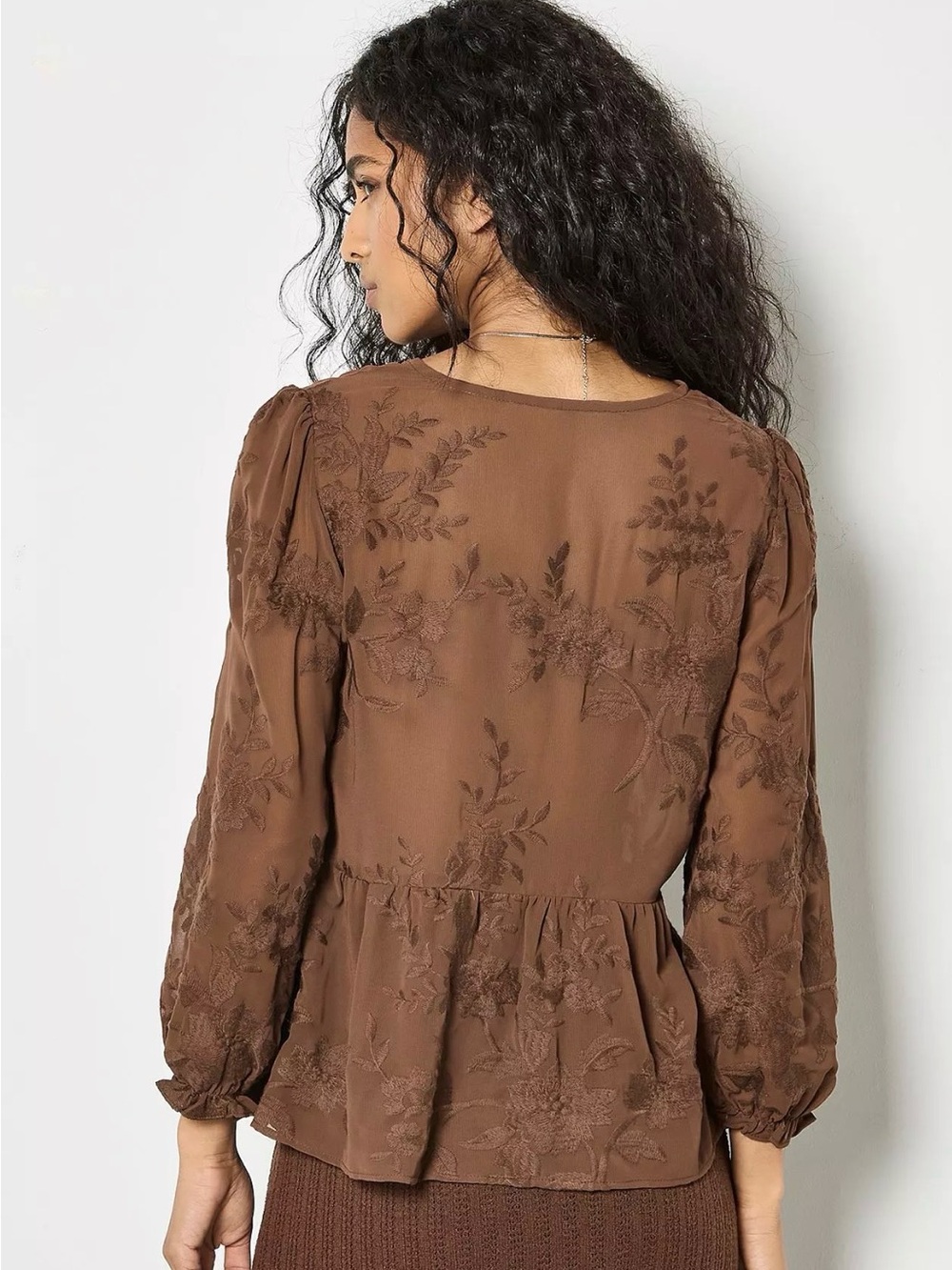 APRICOT 🍑 Embroidered Chiffon Peplum Top Tie-Front - Picture 2 of 7